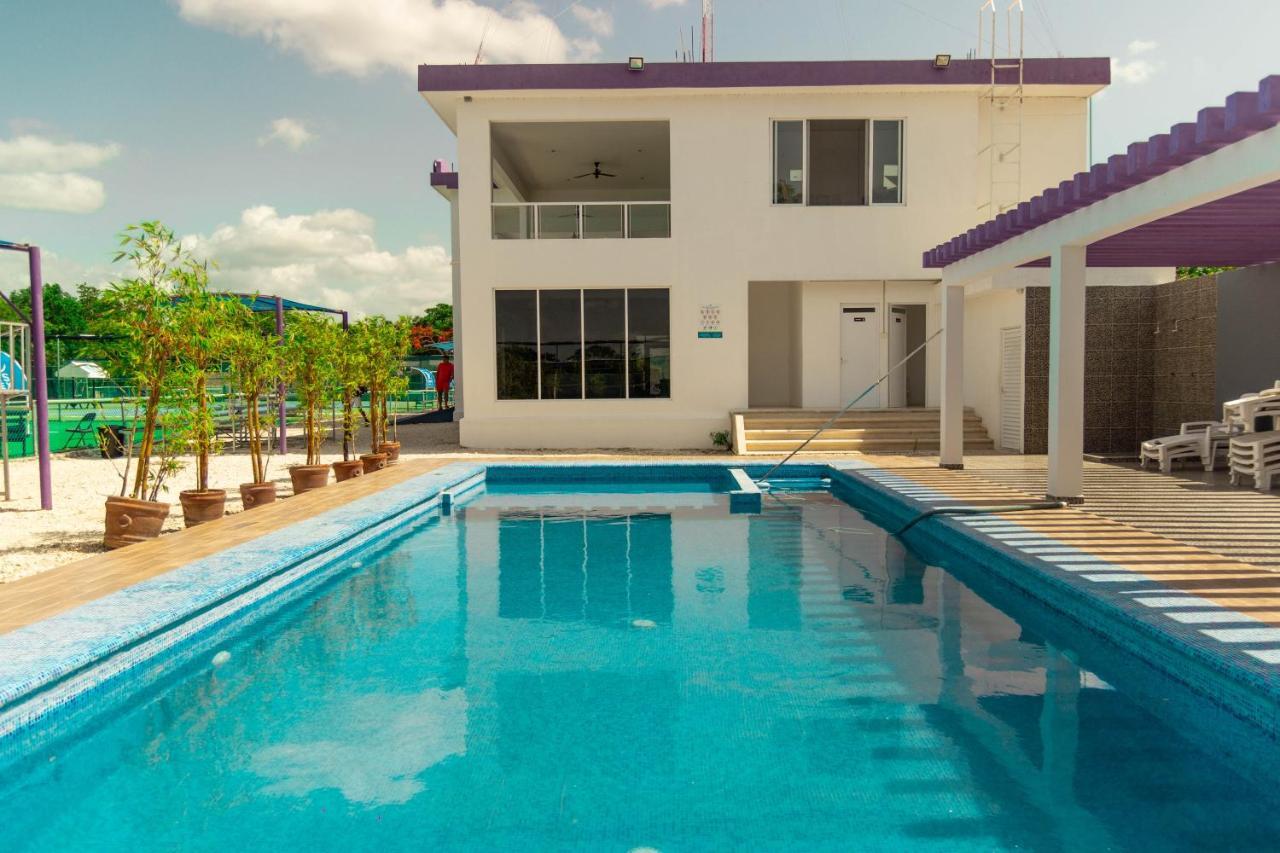 Cancun Tennis Inn Cancún Exteriér fotografie
